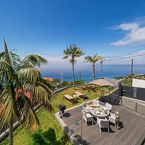  Villa Papagaio By An Island